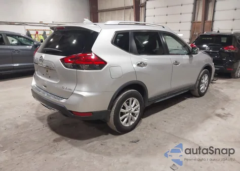 2017 Nissan Rogue Sv z USA, uszkodzony, nr VIN JN8AT2MV2HW001032